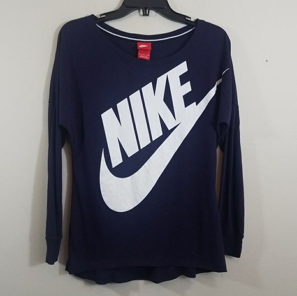 Nike Tops - Nike top